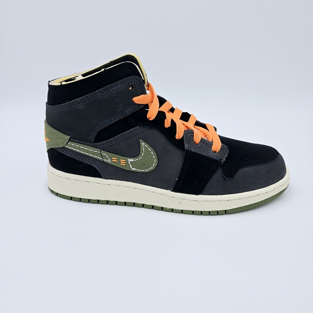 AIR JORDAN 1 MID SE CRAFT (GS)  Anthracite/Sky J LT Olive  FD5847 003 #60
